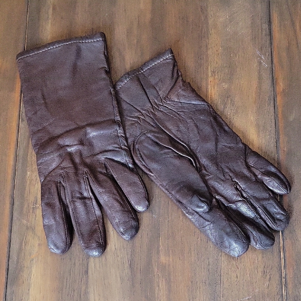 Women's Brown Leather Gloves